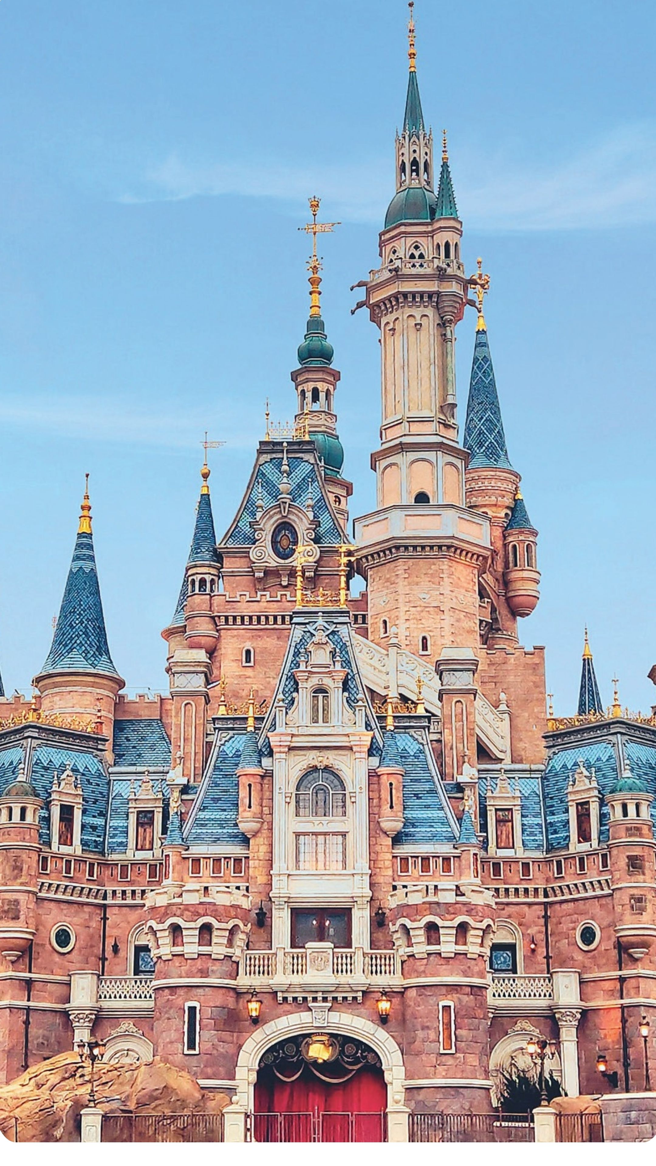 Disneyland_hoch