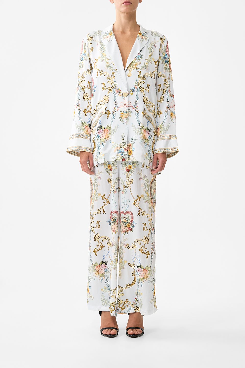 Minimal Wide Leg Hose