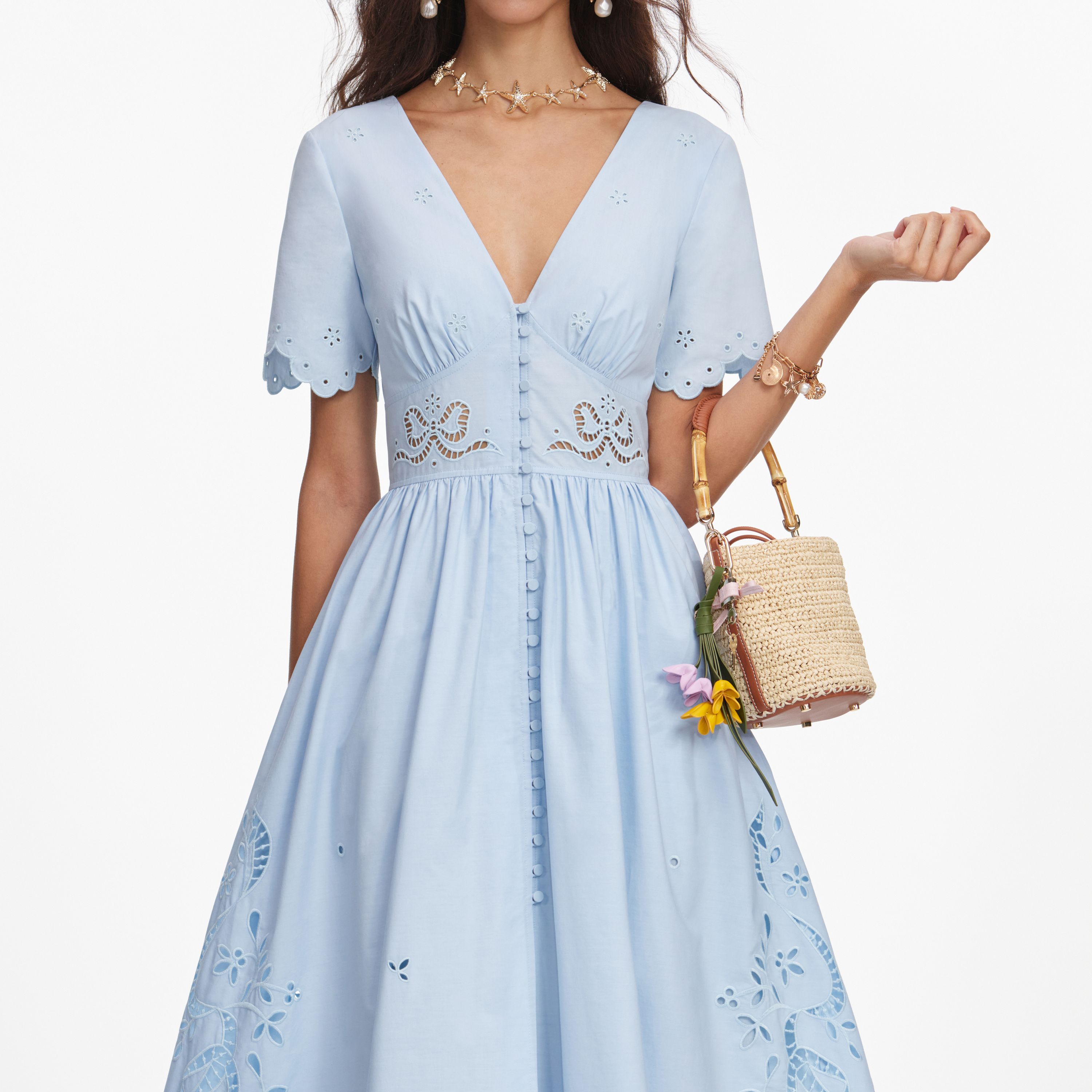 Embroidered Kleid