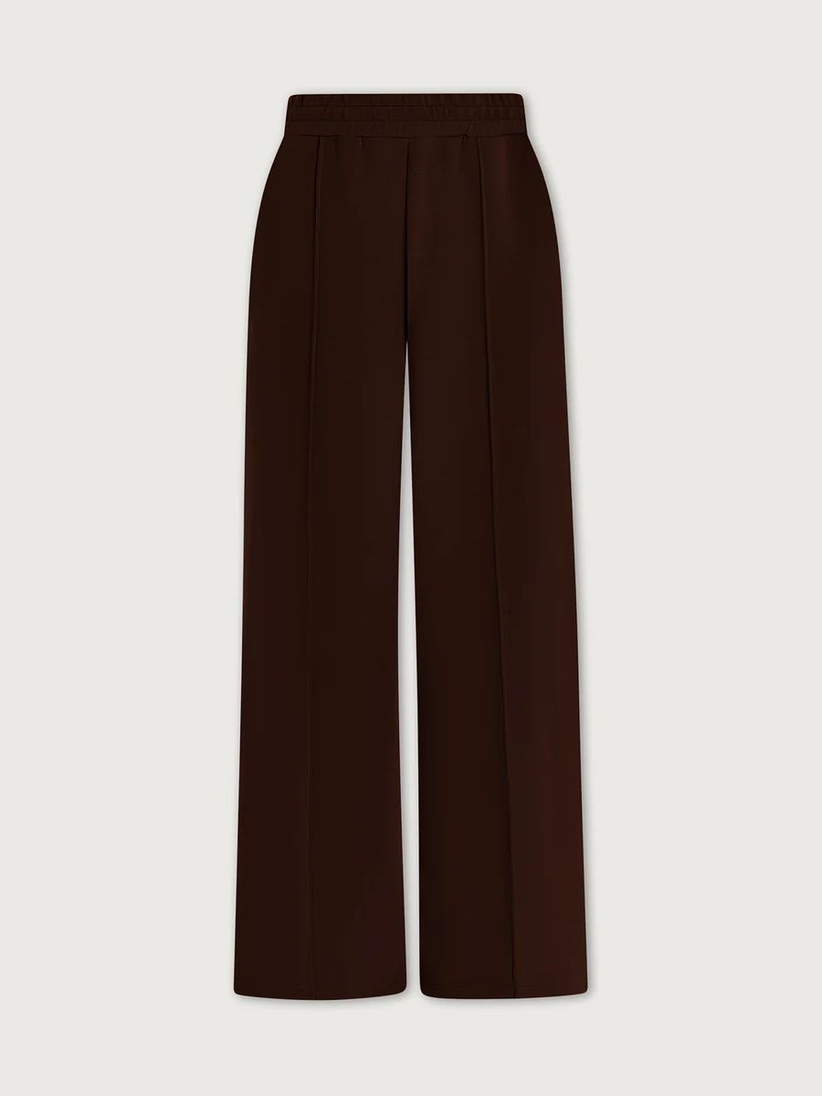 The Wide Leg Hose