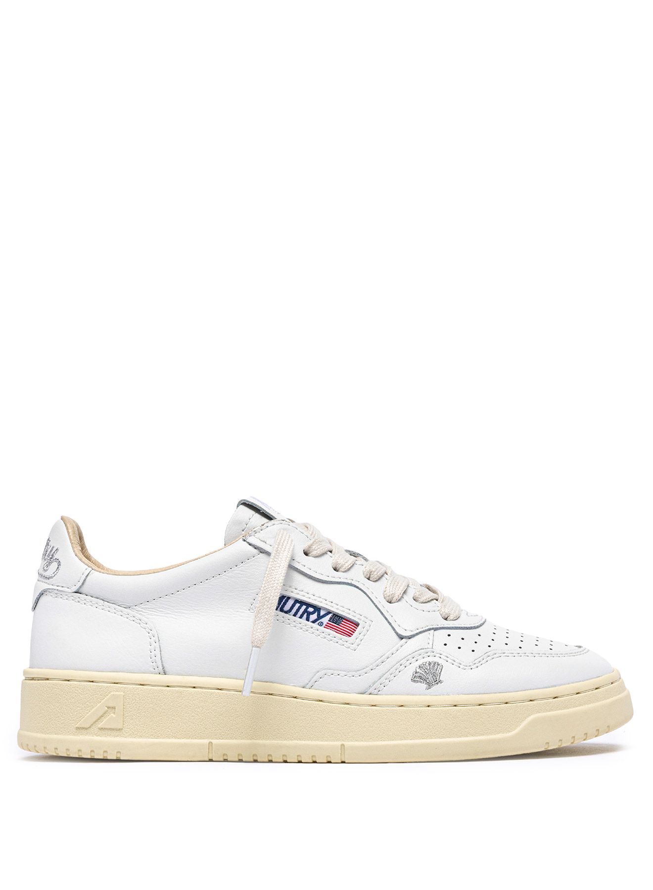 Medalist Sneaker Medalist Sneaker